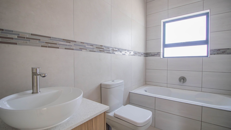 3 Bedroom Property for Sale in Shelley Point Western Cape